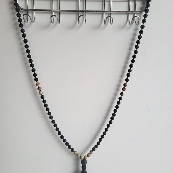 Natural lava stone Mala Necklace Black diffuser stones Very long - Picture 5 of 6